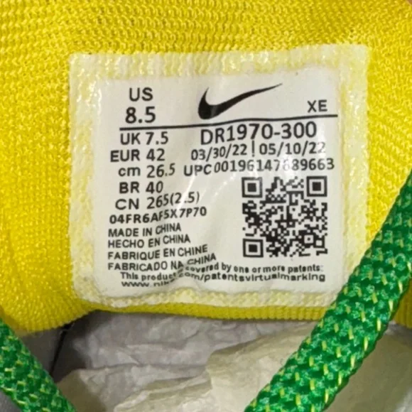 Nike Zoom Pegasus 39 Oregon Ducks Green Yellow DR1970-300 Men's Size 8.5 New